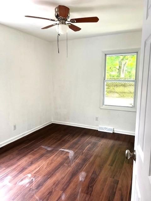 119 Harding Ave, Waukegan, IL 60085 - photo 10