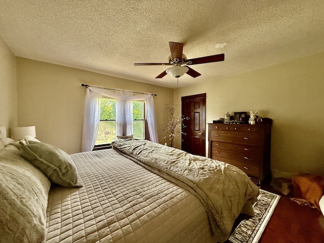 1203 6th St, Peru, IL 61354 - photo 19