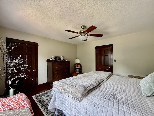 1203 6th St, Peru, IL 61354 - photo 20