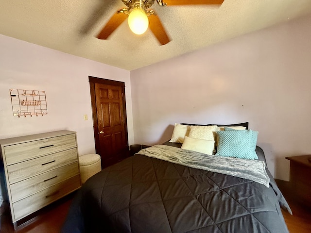 1203 6th St, Peru, IL 61354 - photo 25