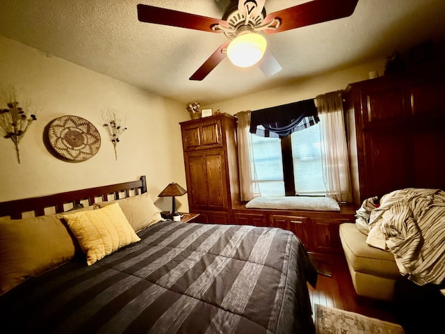 1203 6th St, Peru, IL 61354 - photo 31