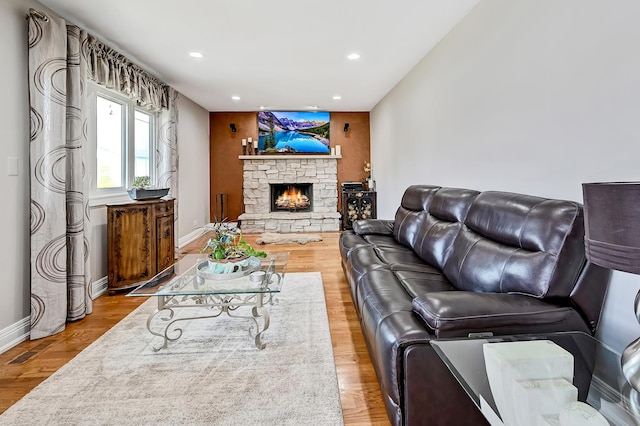 308 Oakbrook Ct, Bartlett, IL 60103 - photo 7