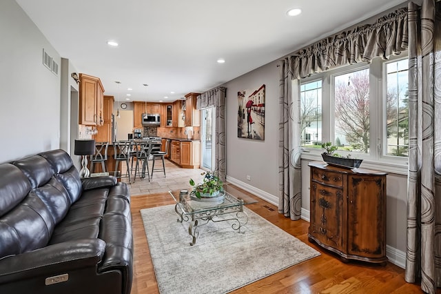 308 Oakbrook Ct, Bartlett, IL 60103 - photo 9