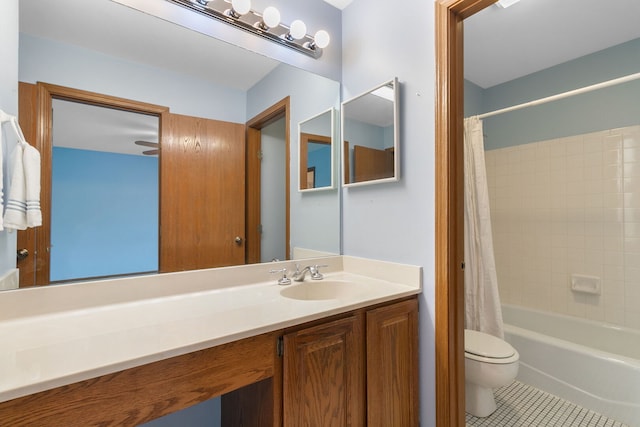 11016 Eaton Ct, Westchester, IL 60154 - full bath featuring tile patterned flooring, vanity, and shower / tub combo