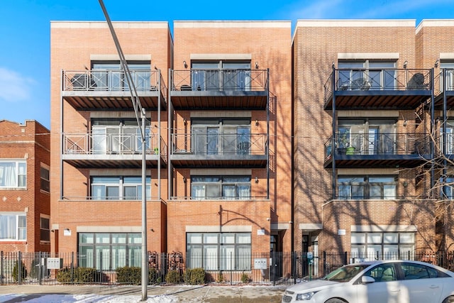3130 W Walton St Unit 3, Chicago, IL 60622 - view of apartment building / complex