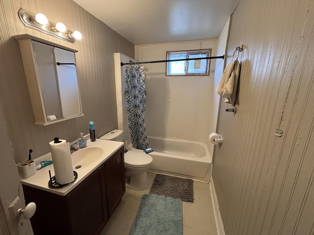 269 E 23rd St, Chicago Heights, IL 60411 - full bath with vanity, shower / bath combo, and tile patterned floors