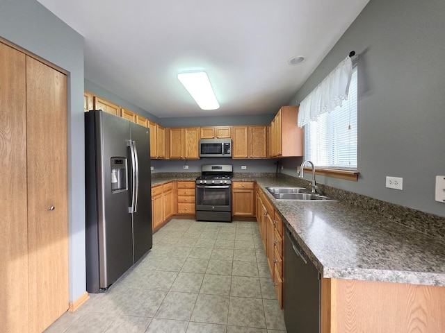 1522 Fox Sedge Trl, Woodstock, IL 60098 - photo 4