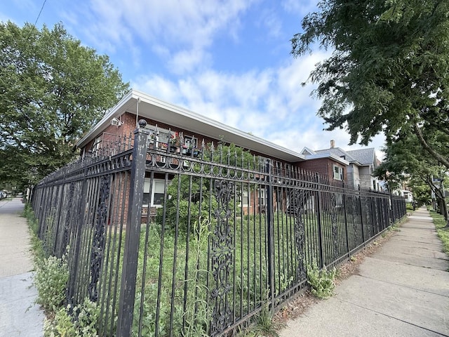4700 N Ashland Ave Unit 4, Chicago, IL 60640 - photo 2