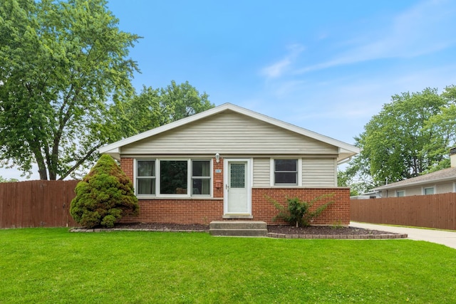 267 N Idlewild Ave, Mundelein, IL 60060 - view of front of property featuring brick siding
