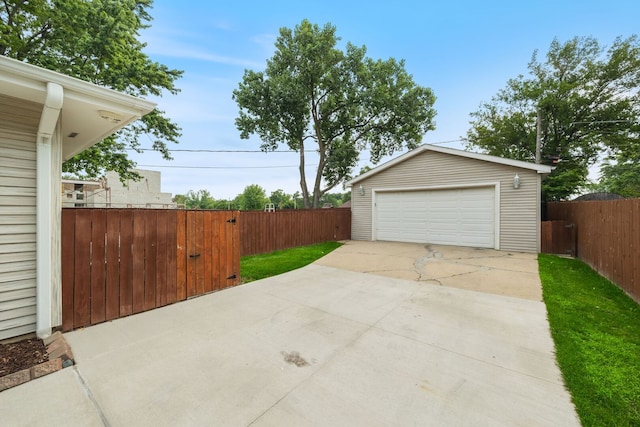 267 N Idlewild Ave, Mundelein, IL 60060 - view of detached garage