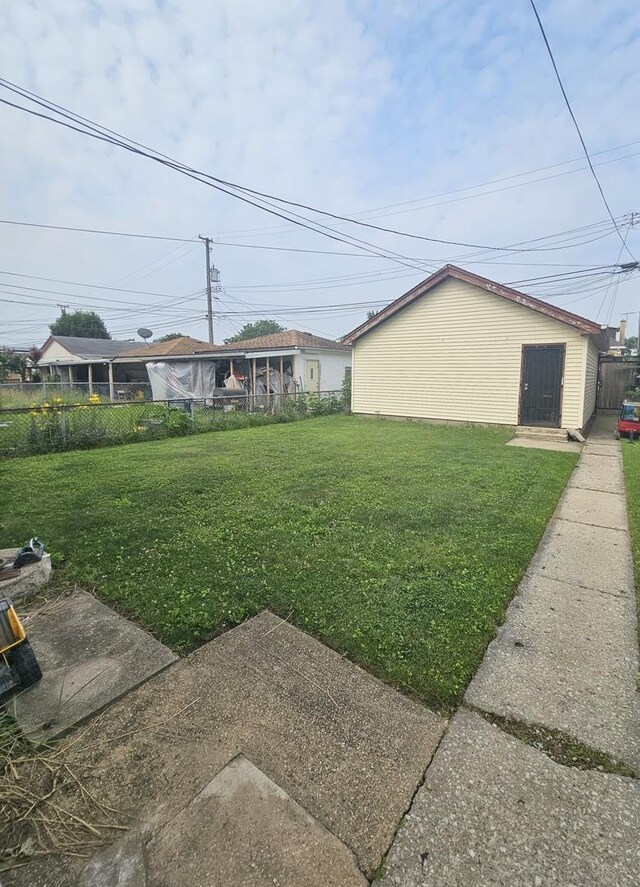 5330 S California Ave, Chicago, IL 60632 - view of yard
