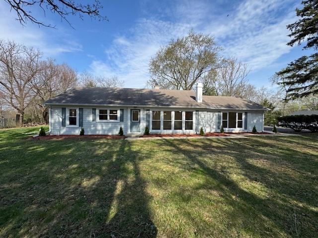 23836 N Echo Lake Rd, Lake Zurich, IL 60047 - photo 1