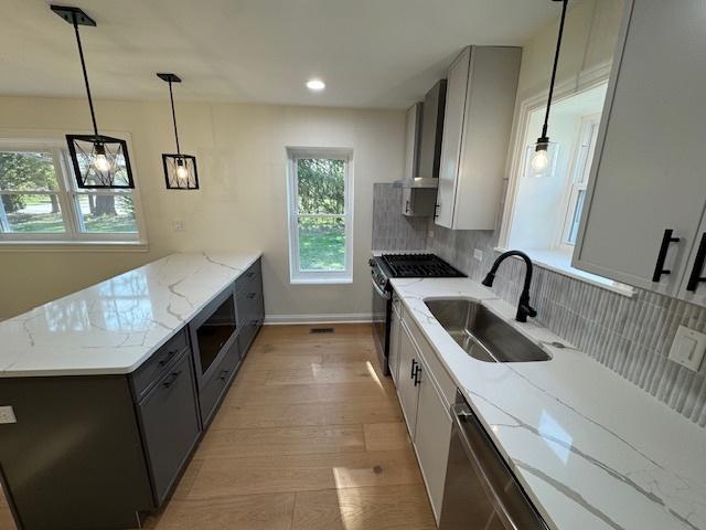 23836 N Echo Lake Rd, Lake Zurich, IL 60047 - photo 7