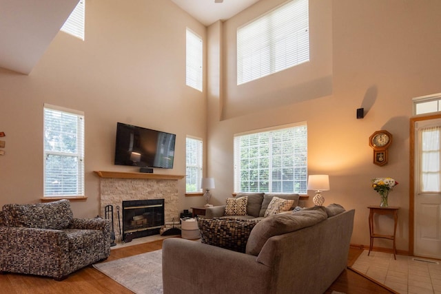 2020 Braeburn Ct Unit A, Wauconda, IL 60084 - photo 2