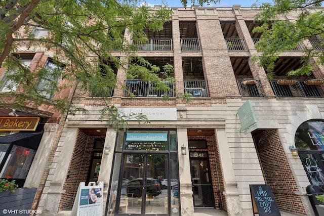 2142 W Division St Unit 2, Chicago, IL 60622 - photo 1