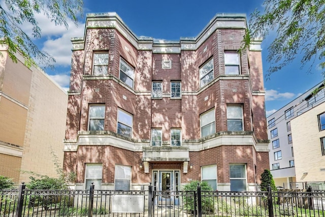 1016 S Racine Ave Unit 201, Chicago, IL 60607 - photo 1