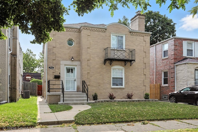 7723 S Paxton Ave, Chicago, IL 60649 - photo 1
