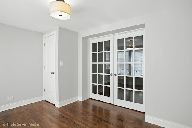 7723 S Paxton Ave, Chicago, IL 60649 - photo 12