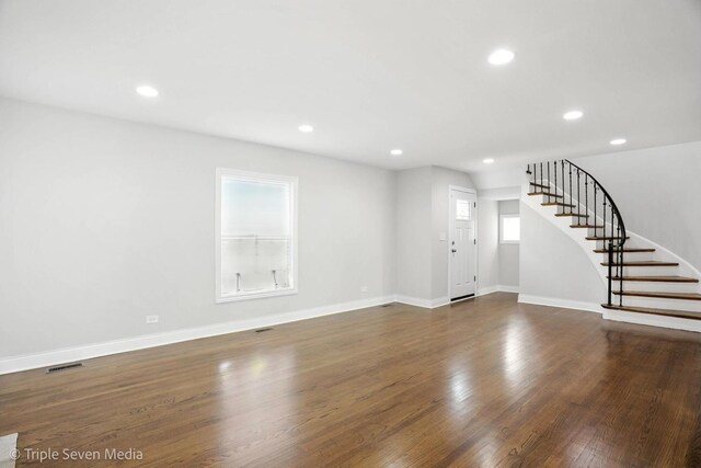 7723 S Paxton Ave, Chicago, IL 60649 - photo 6