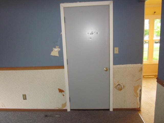 316 Brookwood Trl, Mchenry, IL 60050 - interior space featuring baseboards