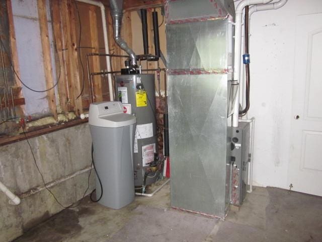 316 Brookwood Trl, Mchenry, IL 60050 - utility room featuring water heater
