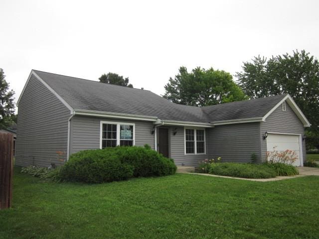 316 Brookwood Trl, Mchenry, IL 60050 - single story home with a garage, a front lawn, and driveway