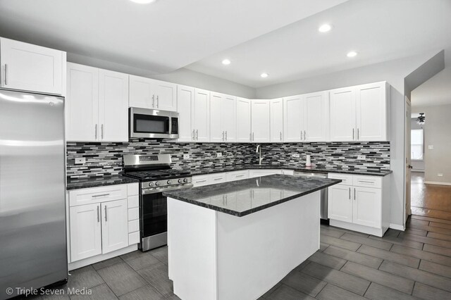 7940 S Perry Ave, Chicago, IL 60620 - photo 10