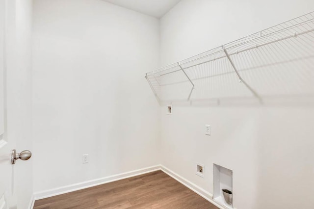 14628 S Azalia Cir, Plainfield, IL 60544 - laundry room with wood finished floors and hookup for a washing machine
