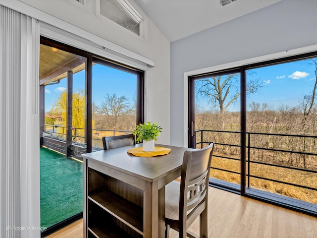 1039 Deerfield Pl Unit 1039, Highland Park, IL 60035 - dining space with light wood-style flooring