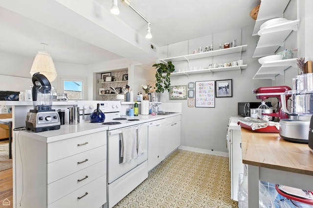2216 N Cleveland Ave, Chicago, IL 60614 - photo 32
