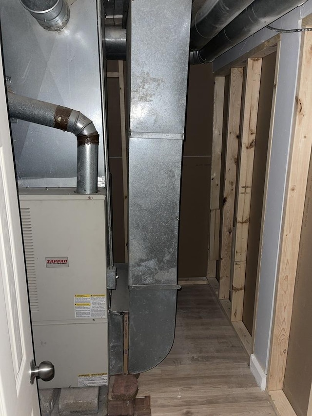 7535 S Vernon Ave, Chicago, IL 60619 - utilities featuring heating unit