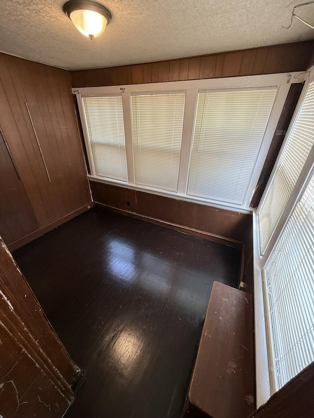 5709 N Spaulding Ave, Chicago, IL 60659 - photo 12