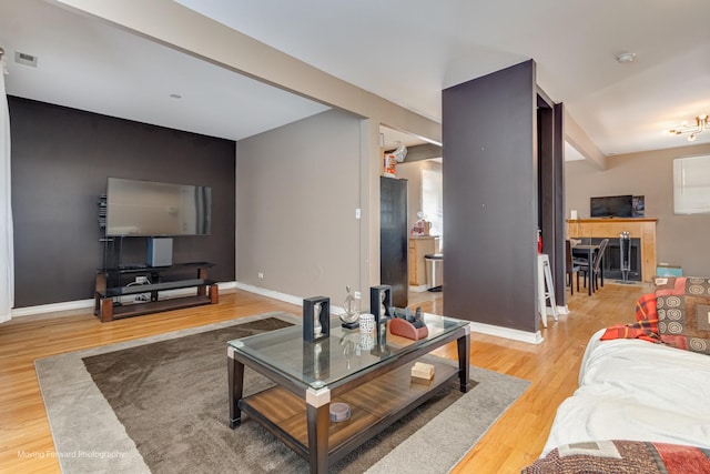 1423 E 68th St Unit 2, Chicago, IL 60637 - living room with wood finished floors and baseboards
