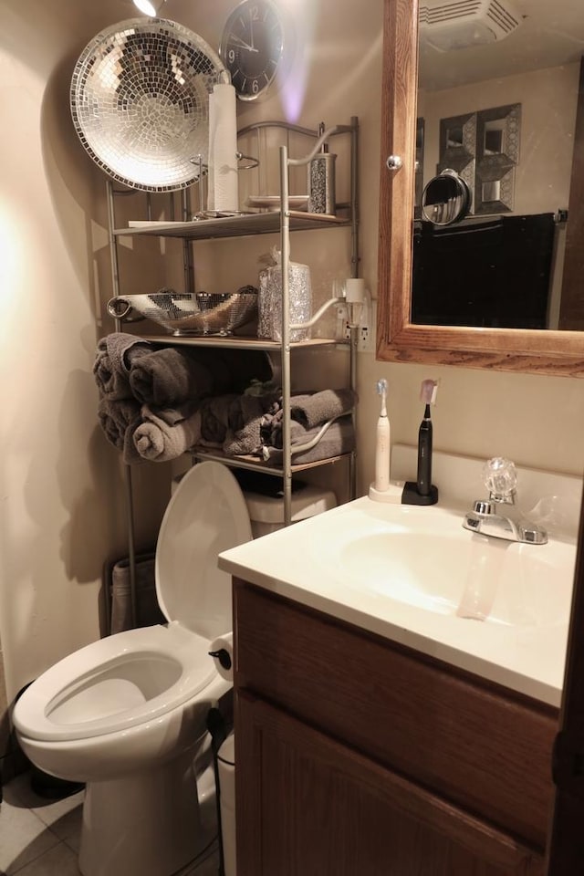 21546 Peterson Ave, Sauk Village, IL 60411 - bathroom featuring vanity and tile patterned flooring