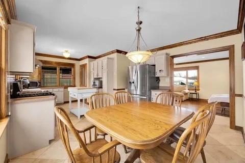 35W511 Sunnyside Ave, Saint Charles, IL 60174 - photo 8