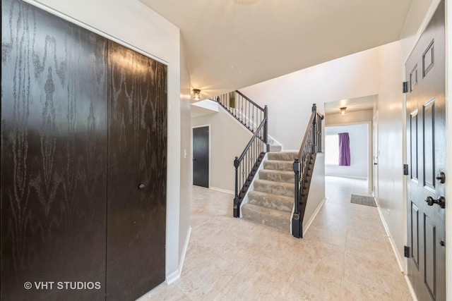 1289 Evergreen Ln, Elgin, IL 60123 - photo 3