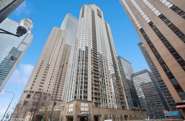 222 N Columbus Dr Unit 3702, Chicago, IL 60601 - view of building exterior featuring a city view