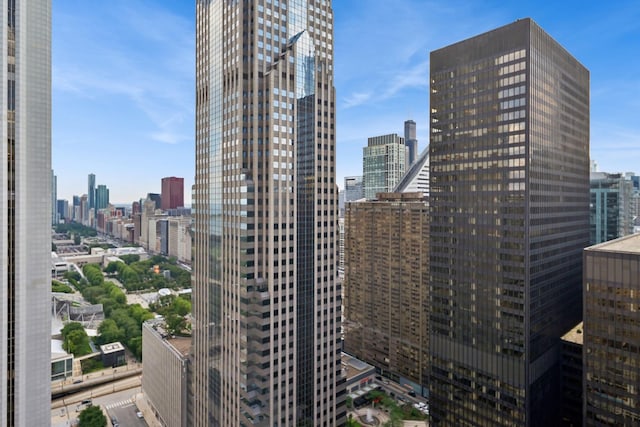 222 N Columbus Dr Unit 3702, Chicago, IL 60601 - skyline view