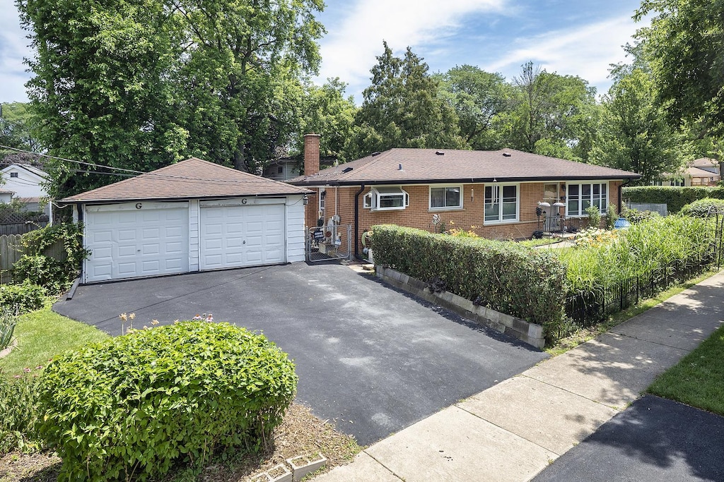 50 Glenview Rd, Glenview, IL 60025