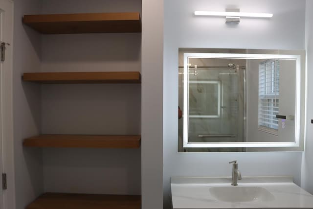 3331 N Drake Ave, Chicago, IL 60618 - photo 11