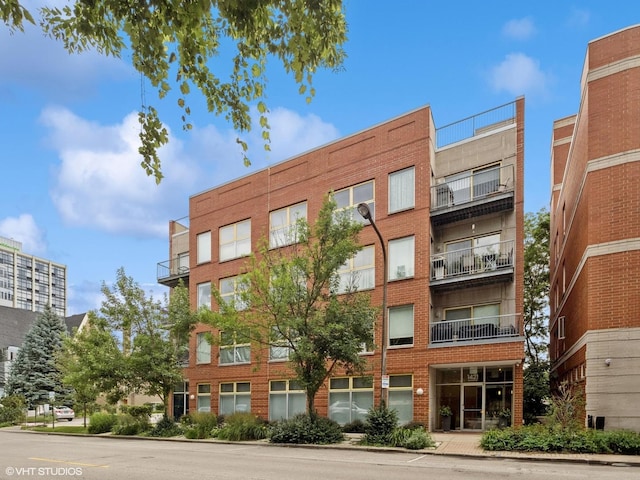 1421 Sherman Ave Unit 303, Evanston, IL 60201 - photo 1