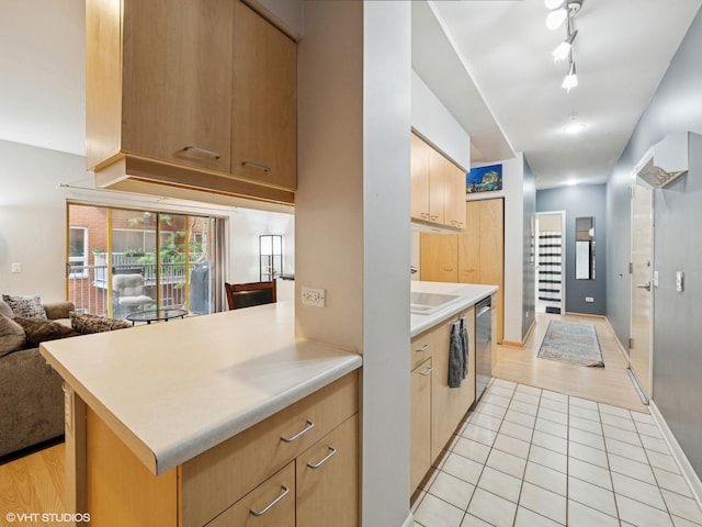 1421 Sherman Ave Unit 303, Evanston, IL 60201 - photo 8