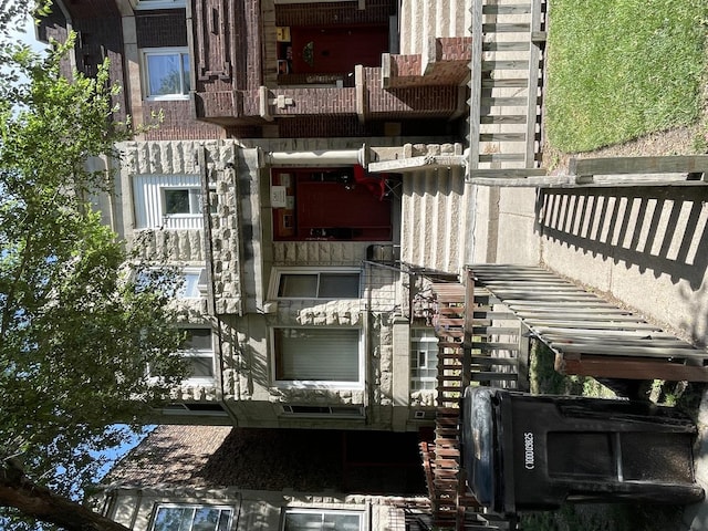 2724 W Flournoy St, Chicago, IL 60624 - view of building exterior