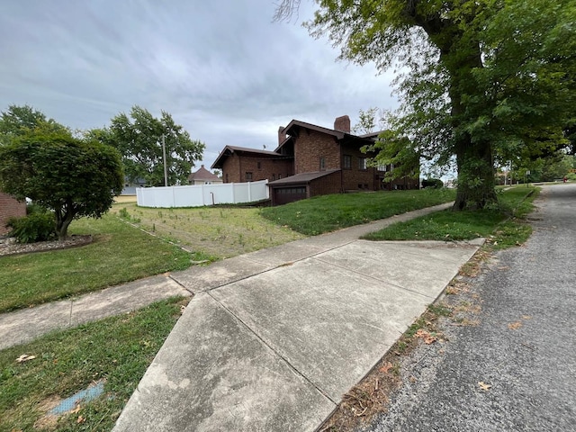 109 W Macon St, Clinton, IL 61727 - photo 2