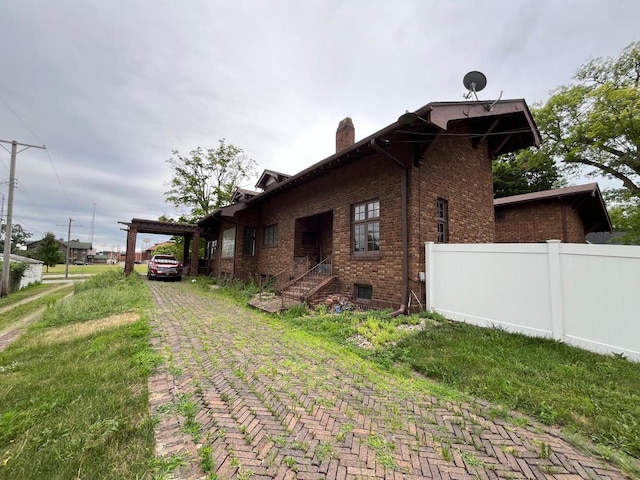 109 W Macon St, Clinton, IL 61727 - photo 3