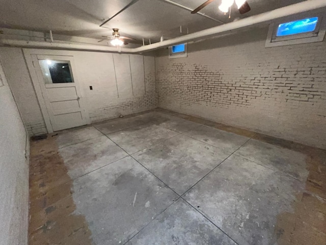 109 W Macon St, Clinton, IL 61727 - photo 6