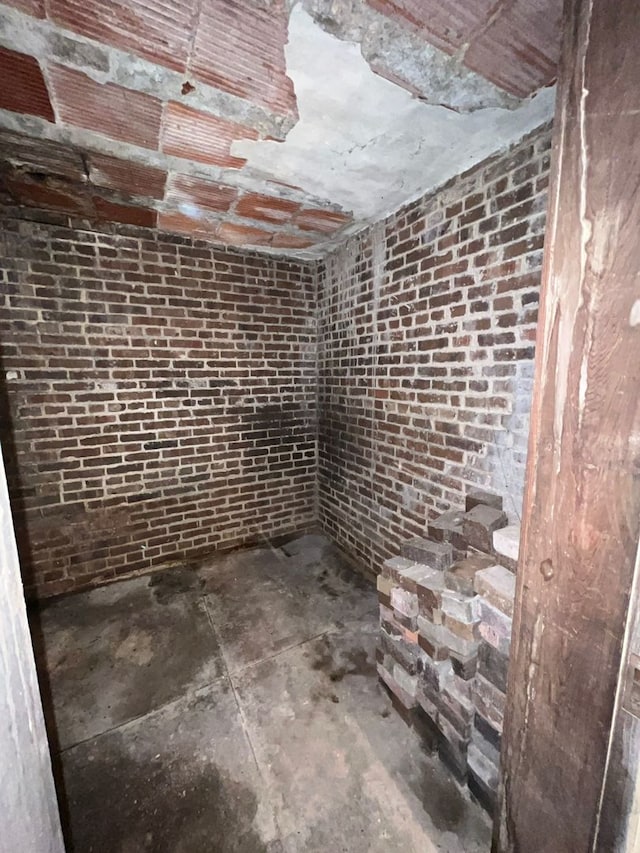 109 W Macon St, Clinton, IL 61727 - photo 8