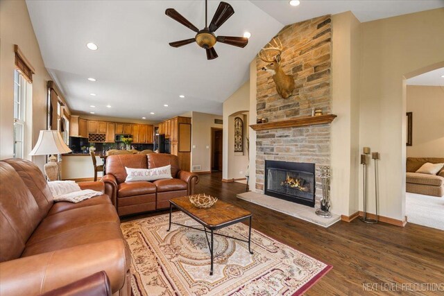2095 Sandell Ln, North Aurora, IL 60542 - photo 12
