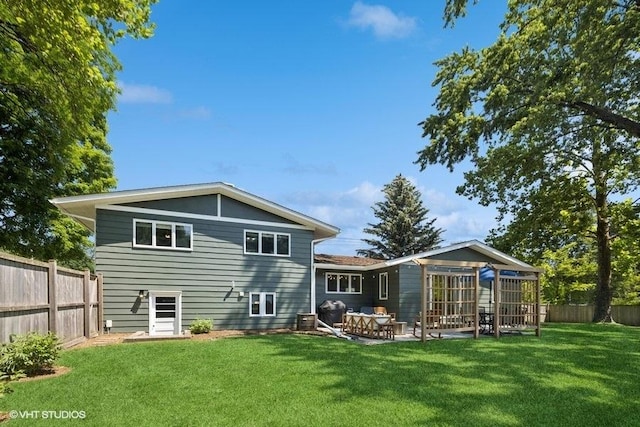527 Maple Ln, Geneva, IL 60134 - photo 6