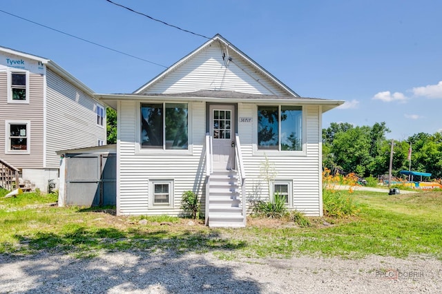 38717 N Lake St, Antioch, IL 60002 - photo 1